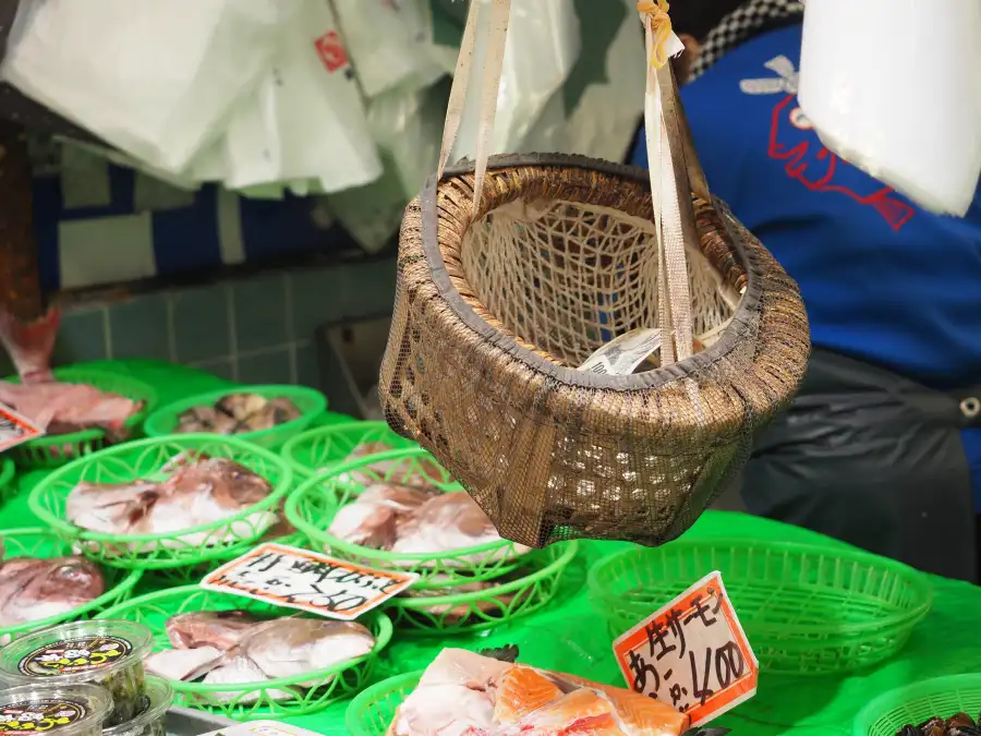 Fresh fish galore at the bustling Tokyo fish market!