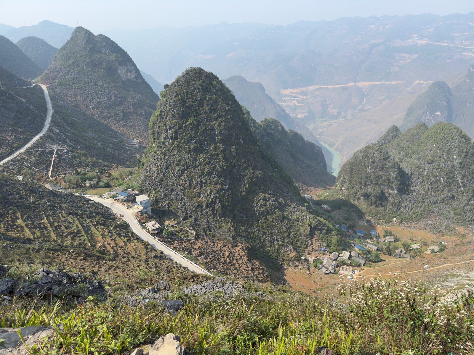 Viewpoint on the Hà Giang Loop road